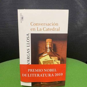 Conversacion en la catedral